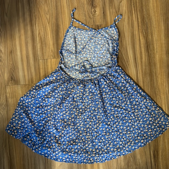 SHEIN size: small strappy floral summer dress - Picture 4 of 6